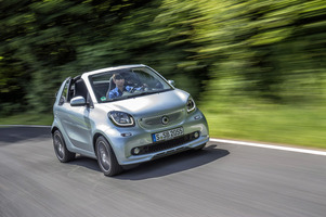 Nuova Smart Fortwo versione Nightrunner - Rubriche Motori