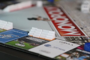 Un «Monopoly» calcistico per il Napoli. E c'è anche Maradona