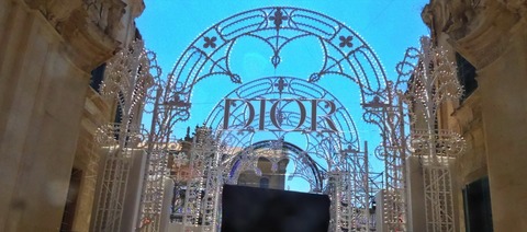 Dior sfila a Lecce “ballando” la Taranta - La Stampa