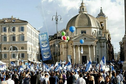 Meloni, continua il gelo con Salvini: Innaturale quello che accade nel  centro-destra