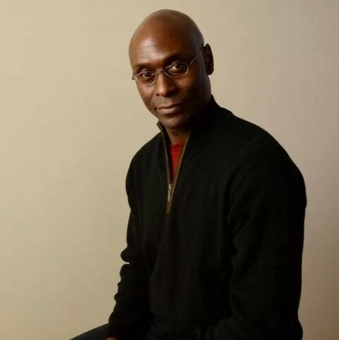 Lance Reddick, morto di infarto l'attore della serie 'The Wire' e