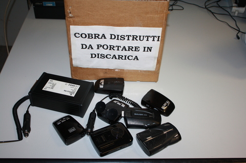 Sequestrato cobra: intercetta gli autovelox e tele laser mobili e fissi