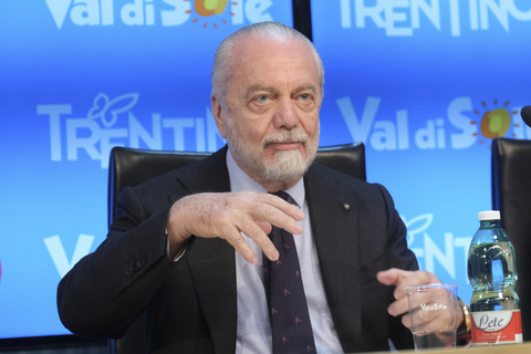 Spalletti e il rinnovo con il Napoli (che non c'è), gelo con De Laurentiis:  «La cena? Un ringraziamento»