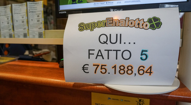 Superenalotto, cos'è il sistema di 90 quote da 5 euro: dove è stato vinto  il premio per il 6 da 371 milioni