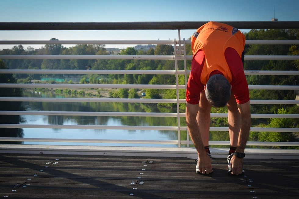 Stretching sul Tevere dal Ponte della Musica