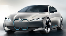 Grancoupè ricaricabile. BMW svela la iVision Dynamics: concept della famiglia “i” che si inserirà fa la “3” e la “8”