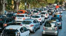 Auto, in Italia si usa meno degli altri paesi europei. Unrae, tasso motorizzazione alto e parco circolante vecchio