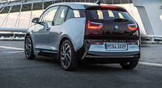 BMW i3, efficienza e dinamismo: l'auto elettrica fa un balzo in avanti