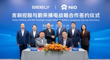 Nio e Geely, accordo strategico per il battery swap e farlo diventare uno standard mondiale