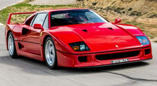 Ferrari, all’asta la F40 che fu di Alain Prost. Sul tetto ancora visibile la firma del campione di F1