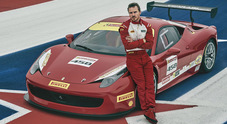 Ferrari, la star di Hollywood Michael Fassbender debutta a Laguna Seca nel Challenge con la 488
