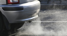 Auto, in calo le emissioni di CO2 a novembre: -17,8%. Aci, forte diminuzione quelle derivate da uso benzina