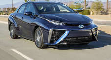 Toyota Mirai, alla guida del futuro: la rivoluzione a idrogeno è già qui