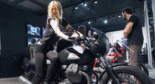 Motor Bike Expo, show della Moto Guzzi: fa il suo esordio nella customizzazione
