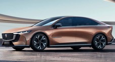 Mazda presenta in Cina due inediti modelli elettrificati. La EZ- 6 sarà proposta sia Bev sia come ibrida plug-in