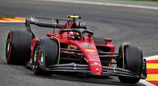 GP di Spa, prove libere 1: Ferrari davanti, ma Leclerc partirà dall'ultima fila con Verstappen per cambio del motore