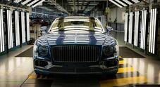 Bentley Flying Spur V8, avviata la produzione. Al lavoro su ogni modello un team di artigiani