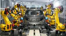 Nissan, stop a progetto veicoli elettrici in stabilimento Usa. Primo segnale di sfiducia dopo cambio di passo di Trump