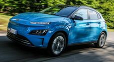 Kona electric, al volante della stradista ecologica e versatile di Hyundai. Ricarica in 47 minuti all’80%, oltre 400 km l’autonomia