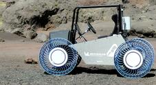 Michelin, test nei vulcani dell'Auvergne per la ruota lunare. Con materiali compositi è resistente a condizioni estreme