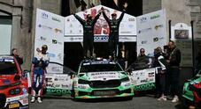 Rally Il Ciocco 2025 è uno spettacolo: Basso (Skoda Fabia) vince per una manciata di decimi su Crugnola (Citroen C3)