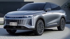 Omoda 9 Super Hybrid in anteprima alla Milano Design Week. Ammiraglia ibrida da oltre 1.300 km di autonomia