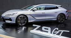 Z9 GT, l'anti Porsche di Denza. Passerella alla Design week per il marchio premium di Byd