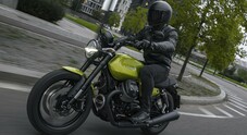 Guzzi V7 Sport, un mito che ritorna. Aprilia Tuono è la belva per i giovani Guzzi V7 Sport, un mito che ritorna. Aprilia Tuono è la belva per i giovani