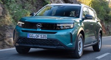 Frontera, cuore degli sport utility Opel. Sette posti e l’ibrida affianca l’elettrica