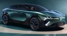 Embleme ha due anime: a batteria e a idrogeno. Renault sorprende con il concept di un Suv coupé