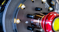 Formula E, crescono le performance, a tenerle a bada ci sono i super freni della Brembo