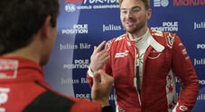 FE, pole per Rowland (Nissan), davanti a de Vries (Mahindra) anche con la pioggia. Poi le Ds Penske di Günther e Vergne