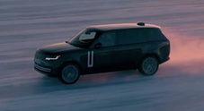 Range Rover elettrica, i test estremi dei prototipi non temono il freddo polare