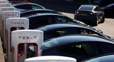 Tesla perde ancora terreno in Germania, vendite -46% ad aprile. Immatricolate solo 885 auto