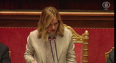 Meloni: «Automotive schiacciato da follie ideologiche»
