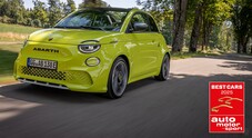Abarth 500e premiata come migliore mini car ad Amburgo. Primo riconoscimento per un modello elettrico dello Scorpione
