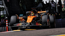GP di Imola, libere 1: la McLaren comanda con Piastri e Norris, Hamilton quinto, Leclerc confuso