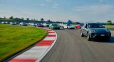 Porsche, arriva il Registro Italiano E-Motion: è il primo Club di sole Bev della Cavallina tedesca