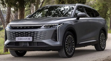 Omoda 9, l'ammiraglia con tecnologia Super Hybrid. L'autonomia in elettrico è 145 km, quella totale è di oltre 1.100 km