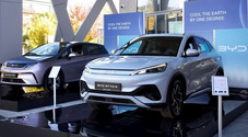 Germania, il mercato riparte in maggio con le elettriche al 18% di quota. Decolla Byd, cala ancora Tesla