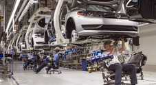 Germania, fornitori dell'industria auto valutano loro sopravvivenza a rischio
