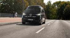 Volkswagen, il primo minibus a guida completamente autonoma: ecco “ID.Buzz AD”