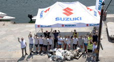 Suzuki si schiera con l'ambiente e "ripulisce" il Po. Il brand ha fatto della sostenibilità ambientale una vera e propria crociata