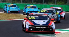 TCR World Tour: a Monza Michelisz e Comte tornano sul gradino più alto