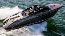 Grandi manovre in casa Riva: in arrivo 4 nuove barche e via all’intesa con Flexjet per interni di elicotteri e aerei