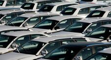 Mercato auto 2024, gli italiani hanno speso 45,5 miliardi, l’1% in meno a causa del noleggio