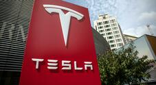 Tesla crolla a Wall Street con il lancio del partito di Elon Musk: -8%