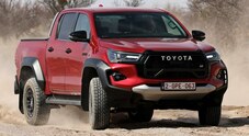 Hilux GR Sport II, il lato grintoso del pick-up Toyota. Un turbodiesel 2,8 litri mild-hybrid da 204 cv e cambio auto a 6 marce