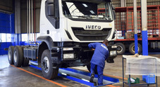 Exor potrebbe cedere Iveco, rumors su interesse di Tata. Urso: «Convocherò i sindacati nei prossimi giorni per confronto»