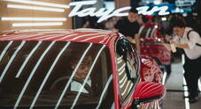 Porsche, crollano i profitti nel primo semestre: -67%: da 3,06 a 1,01miliardi di euro